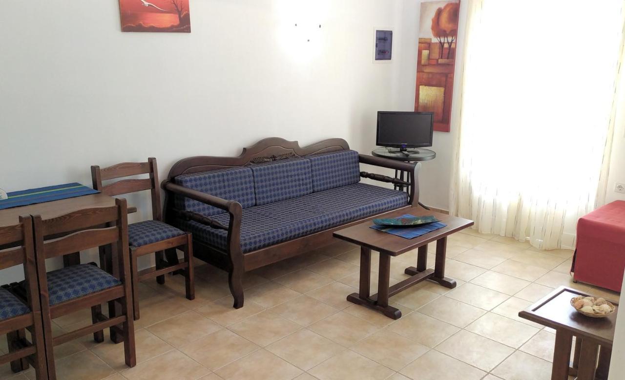 Ioli Apartments Alopronia Экстерьер фото