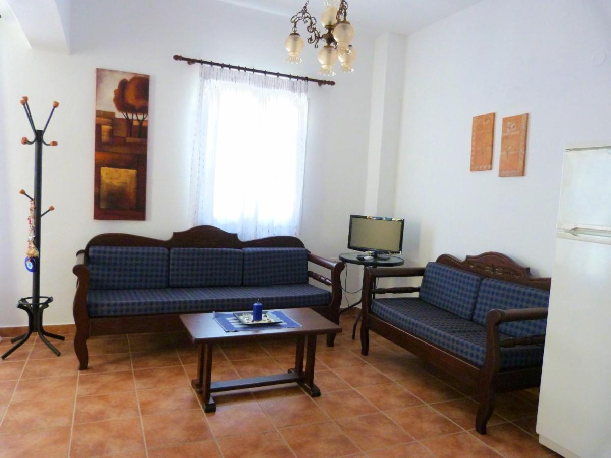 Ioli Apartments Alopronia Экстерьер фото