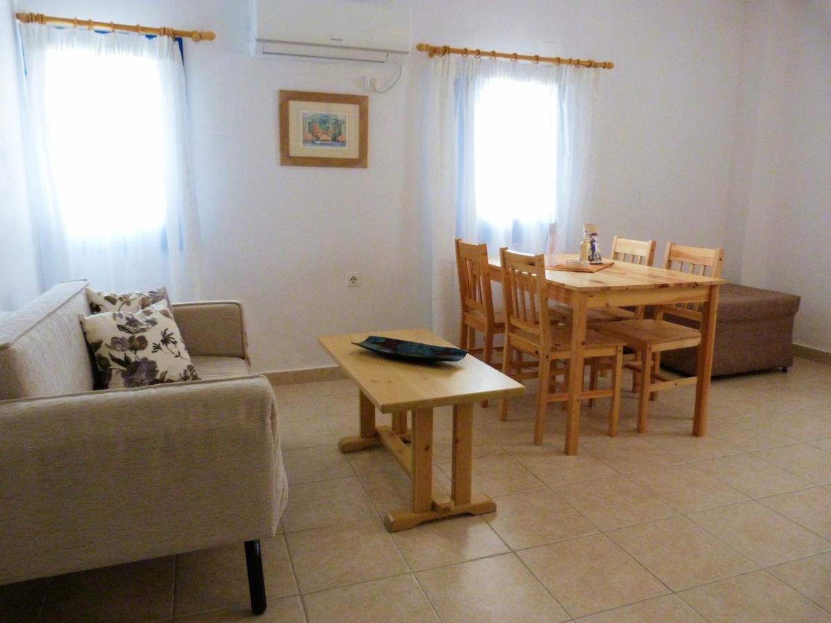 Ioli Apartments Alopronia Экстерьер фото