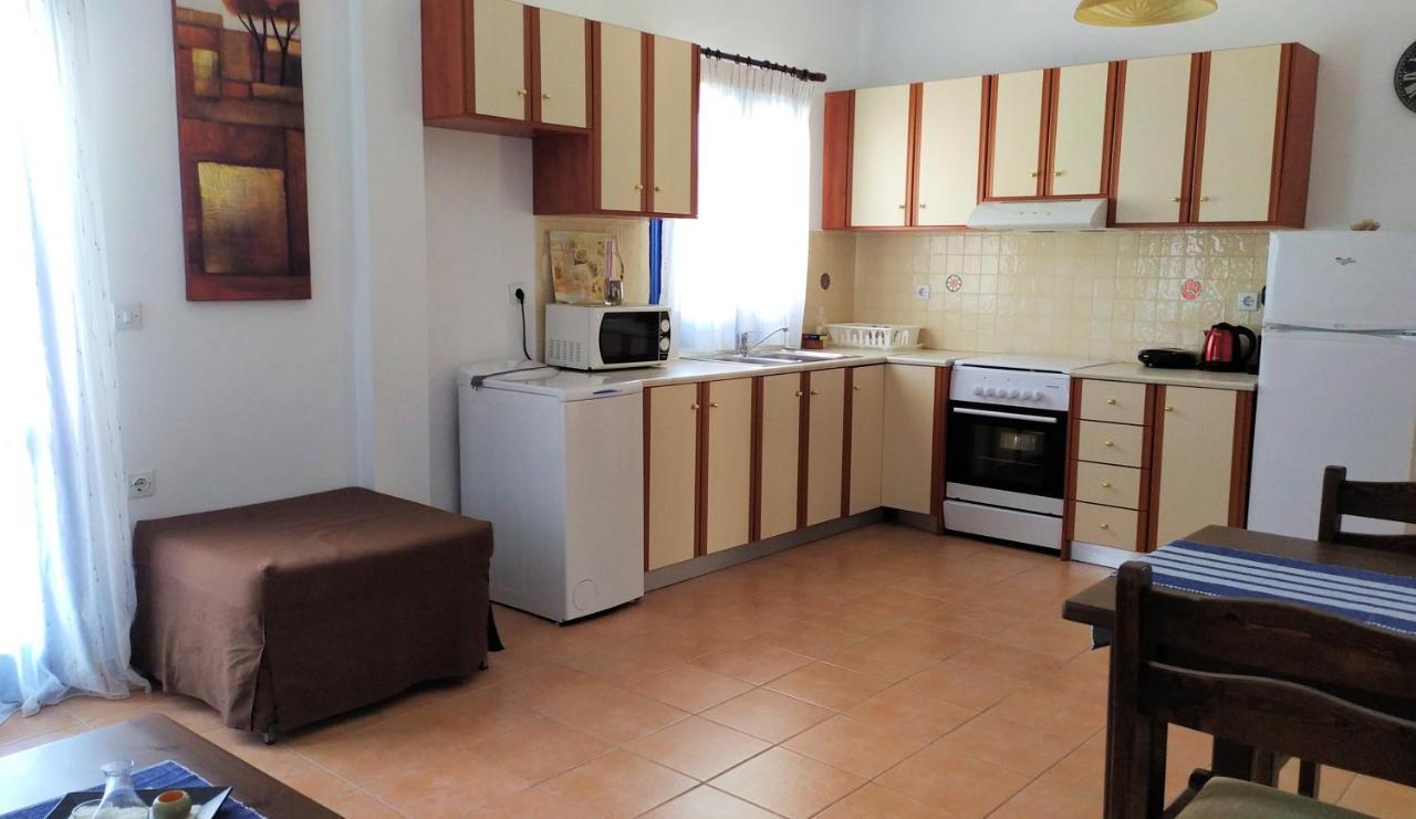 Ioli Apartments Alopronia Экстерьер фото