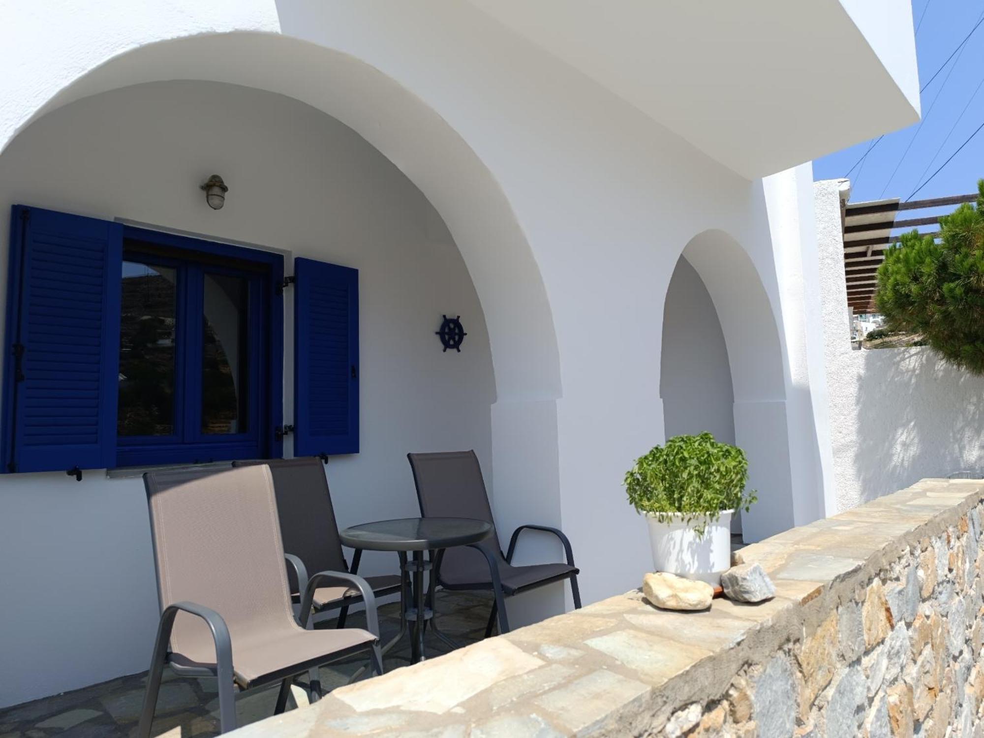 Ioli Apartments Alopronia Экстерьер фото