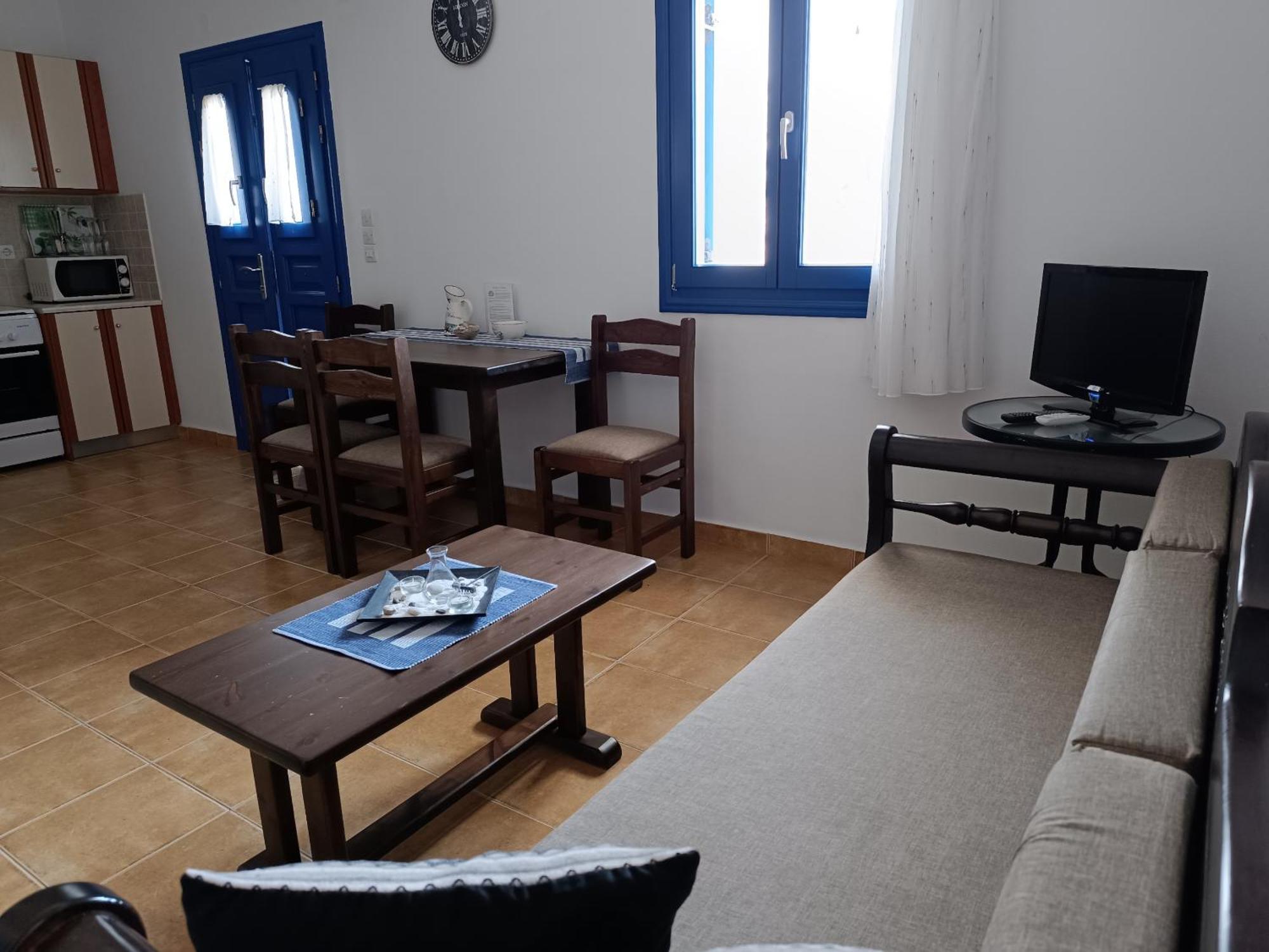 Ioli Apartments Alopronia Экстерьер фото
